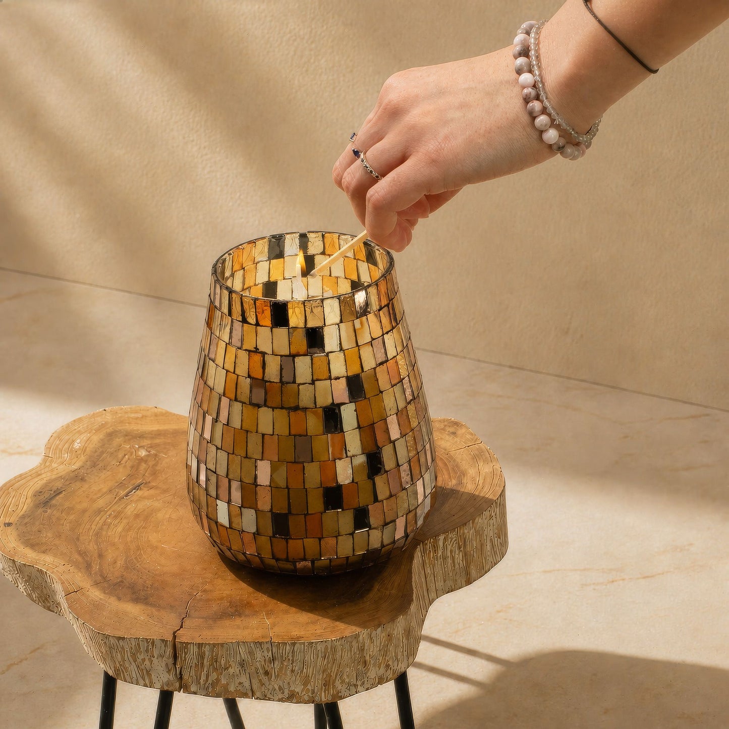 Velas en tarro de vidrio alto - mosaico ámbar