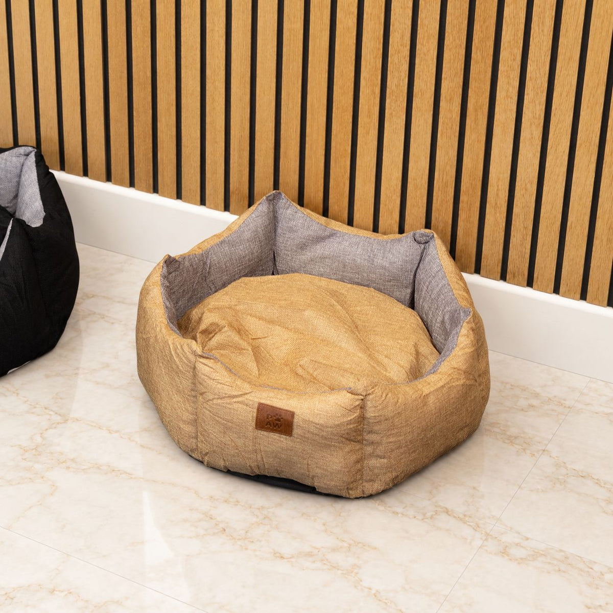 Cama para mascotas – Mediana Corona Real – Arena y Gris – 50 × 50 × 26 cm