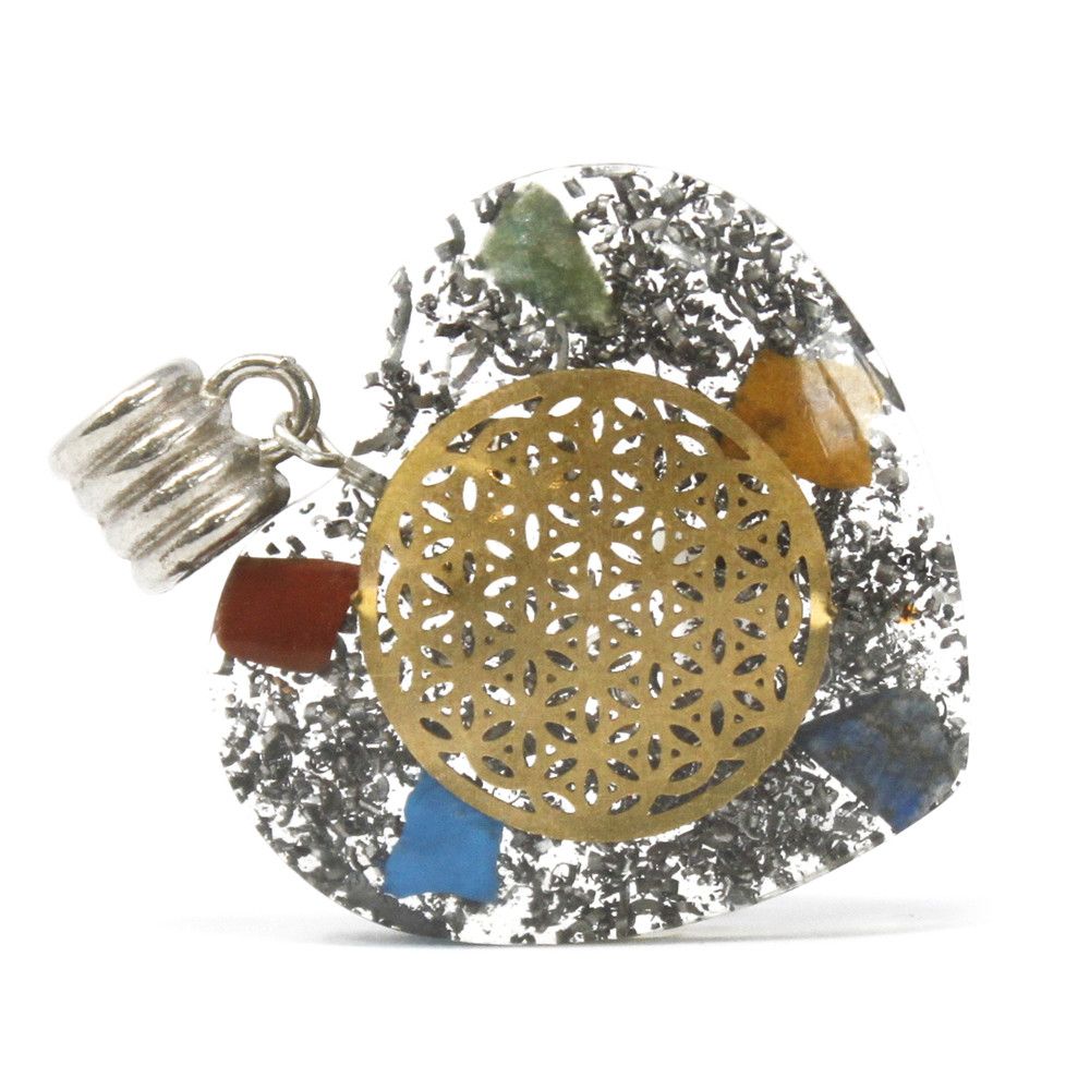 Colgante Orgonita Corazón Chakras 7 Piedras