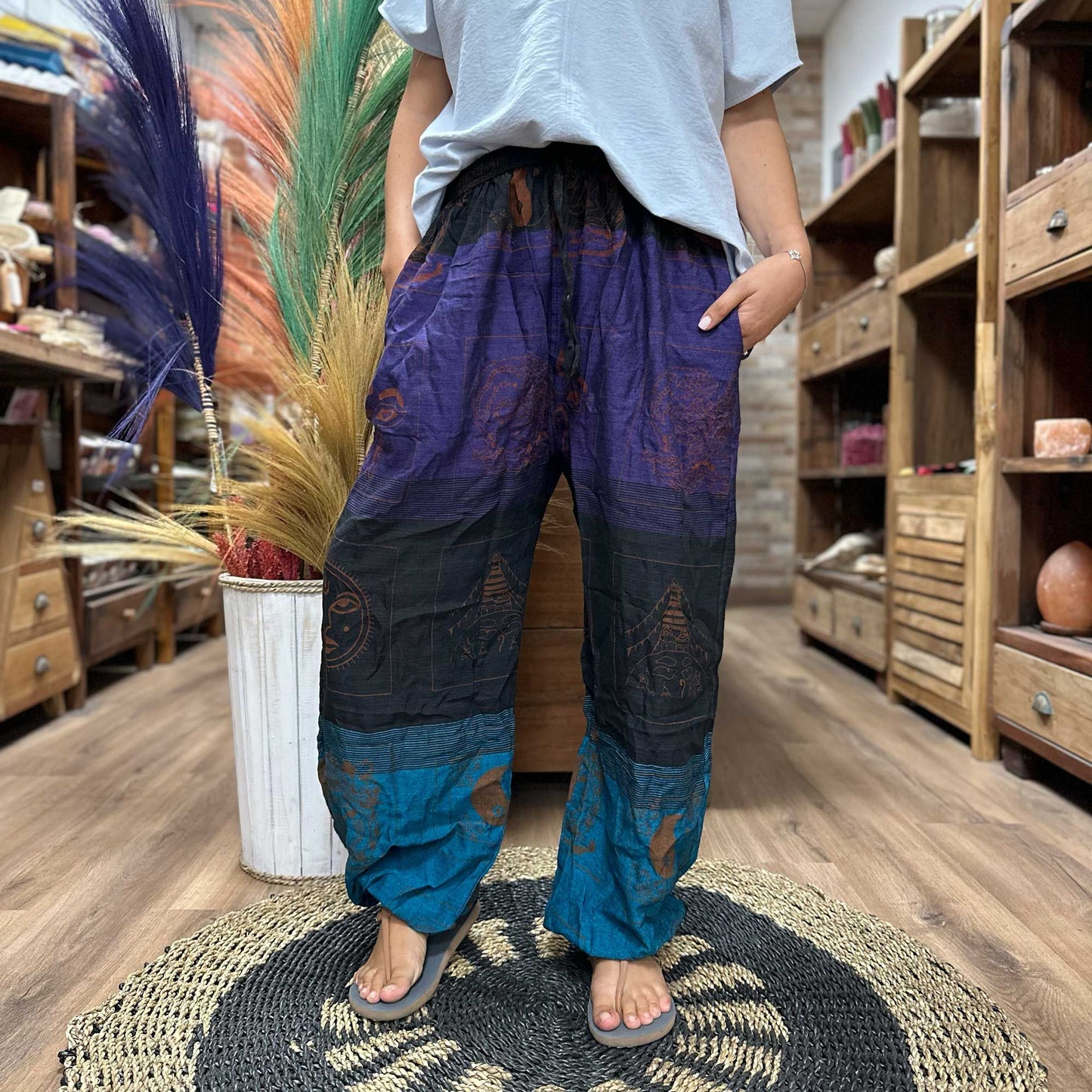 Pantalon de yoga et de festival - Imprimé Himalayan High Cross en violet