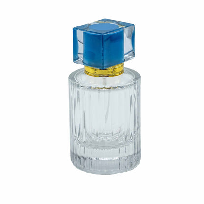 Flacons de parfum en verre avec vaporisateur et bouchon bleu 50 ml
