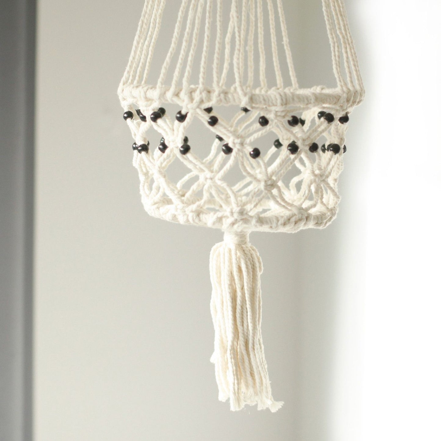 Macetero Macramé Grande con Cuentas