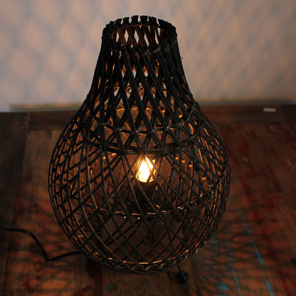 wicker table lamps - black