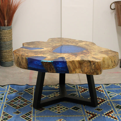 Couchtisch aus Tamarinde und Harz - Himmelblau