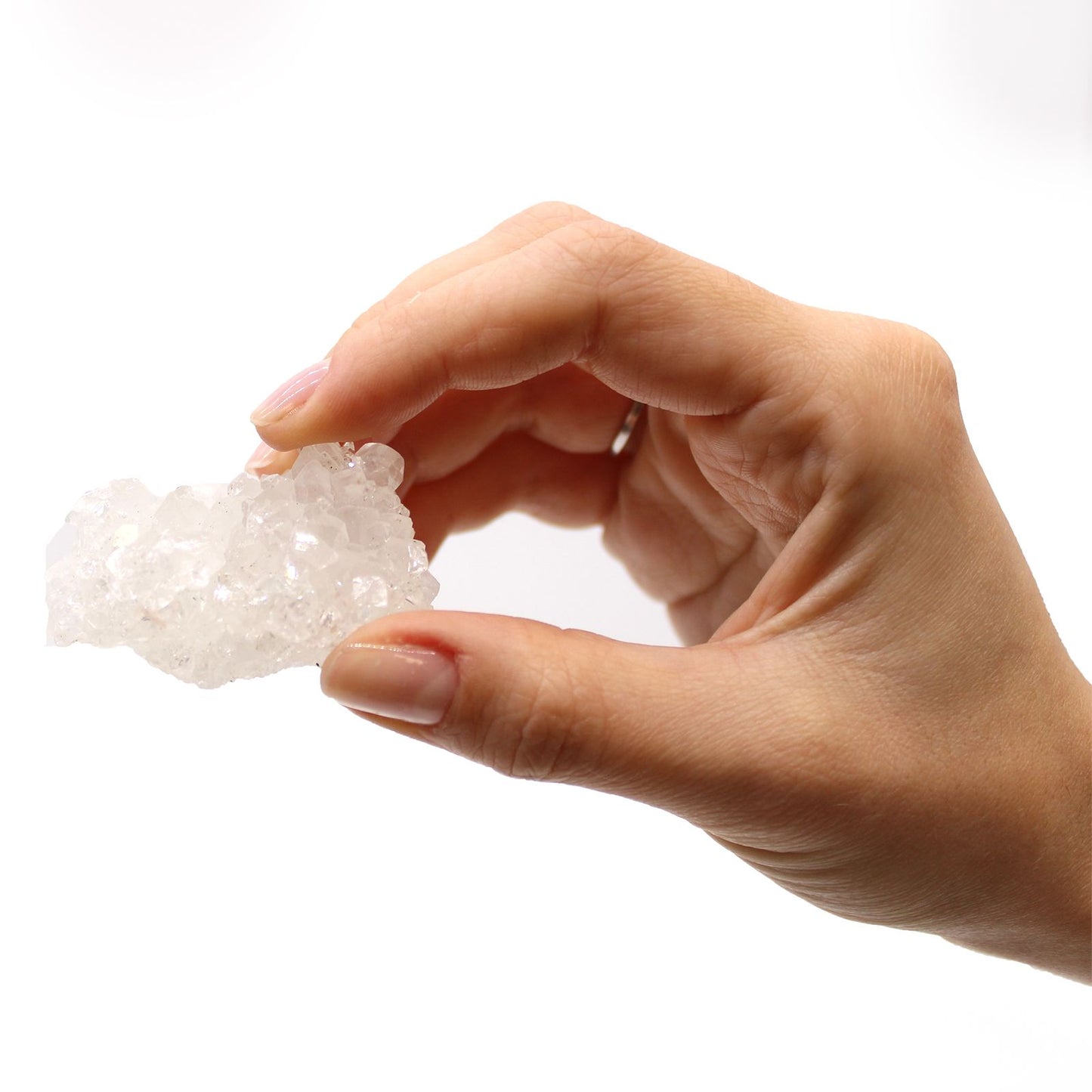 Amas d'apophyllite blanche de 20 à 30 mm