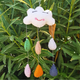 Móvil de fieltro hecho a mano - Mini nubes felices