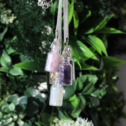Collar de Piedras Preciosas Embotelladas - Ónix Negro