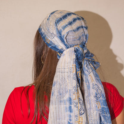 Nomad Sari Foulard imprimé Marbella pour l'été - Bleu avec doré (180x50cm)