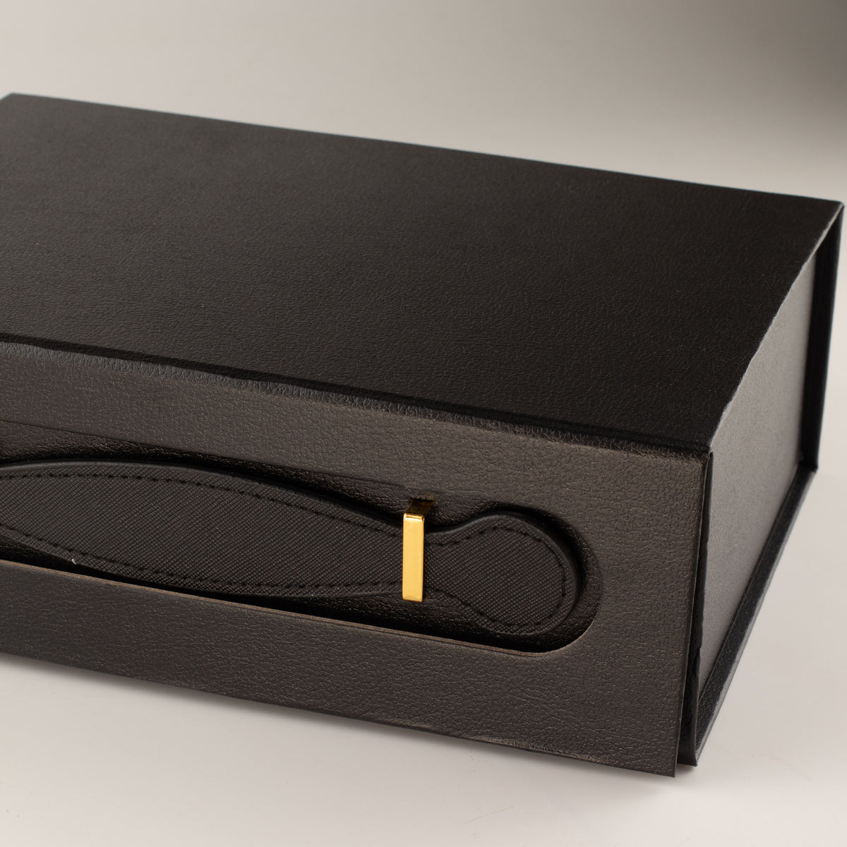Caja de regalo plegable - cesta mediana  (24x18.2x8cm) - Negro