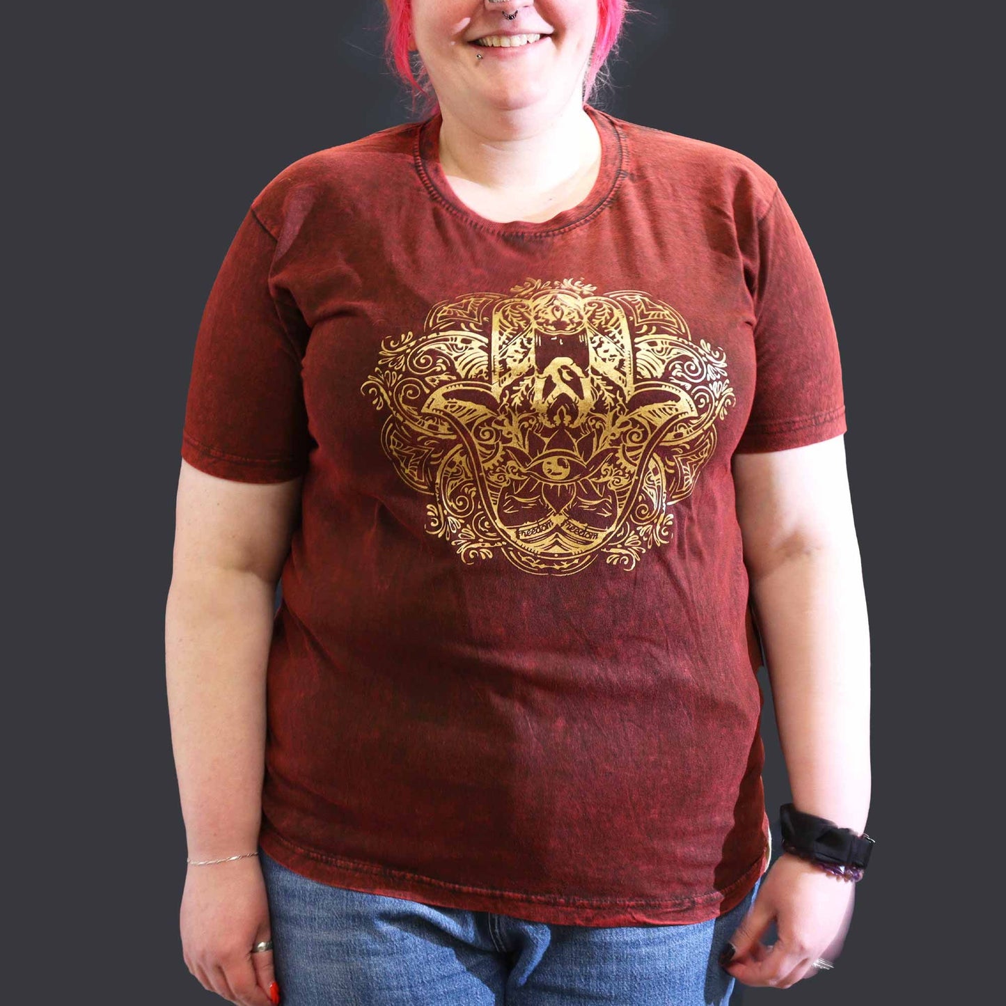 Camiseta Nomad Sari Extra Grande - Hamsa - Granate