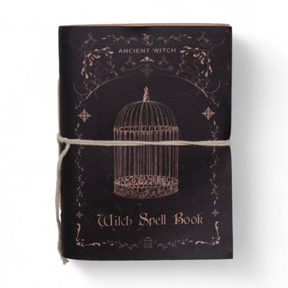 Verschiedene Hexenritual-Notizbücher - Leder (15,2 x 11,4 cm) - Vitrine