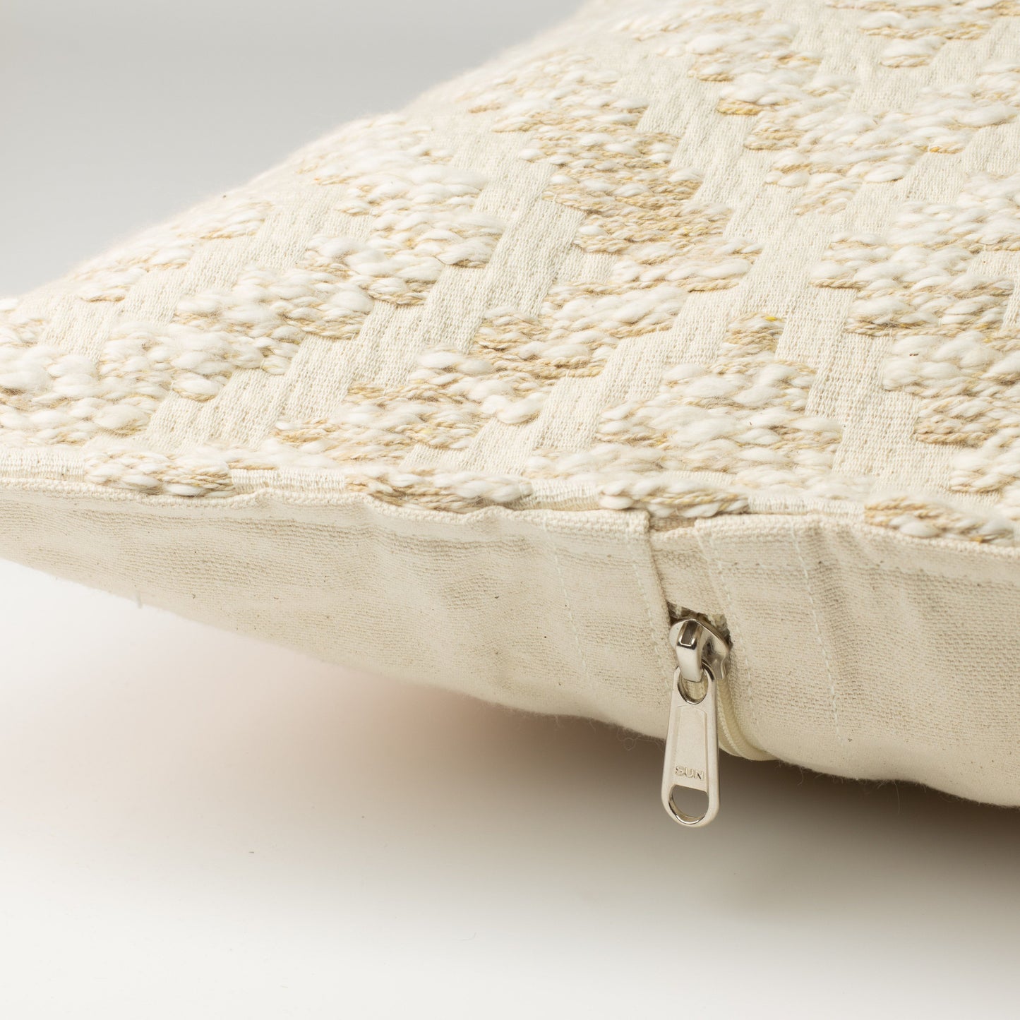 Funda de cojín clásica - Geo crema neutro - 60x60cm - Estilo Jumbo