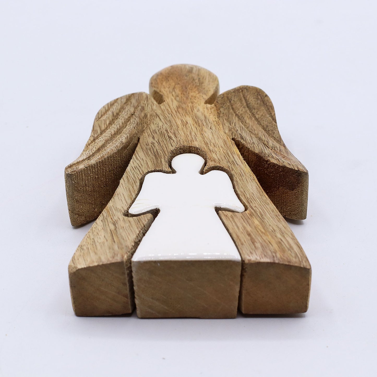 Ángel de madera de mango en ángel - Esmalte blanco - 15 cm