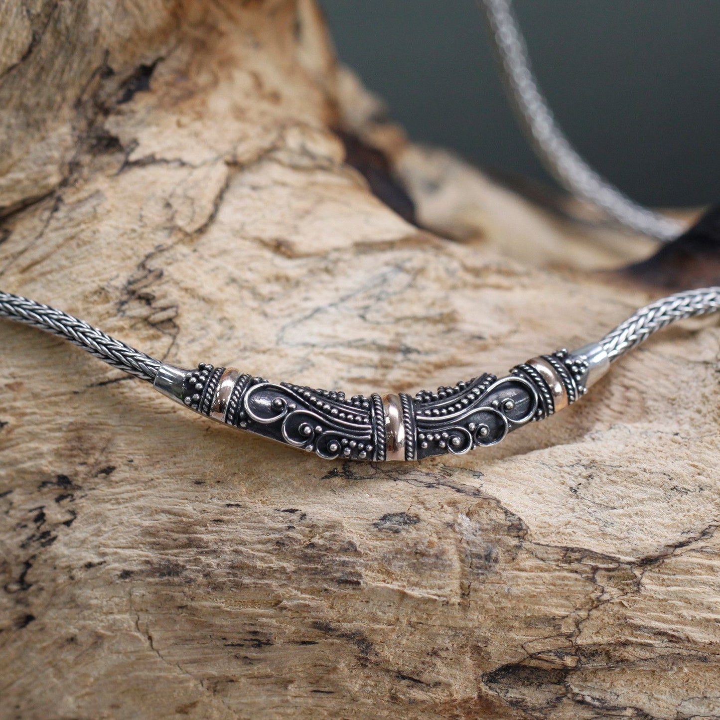 Collar Plata y Oro Tribal