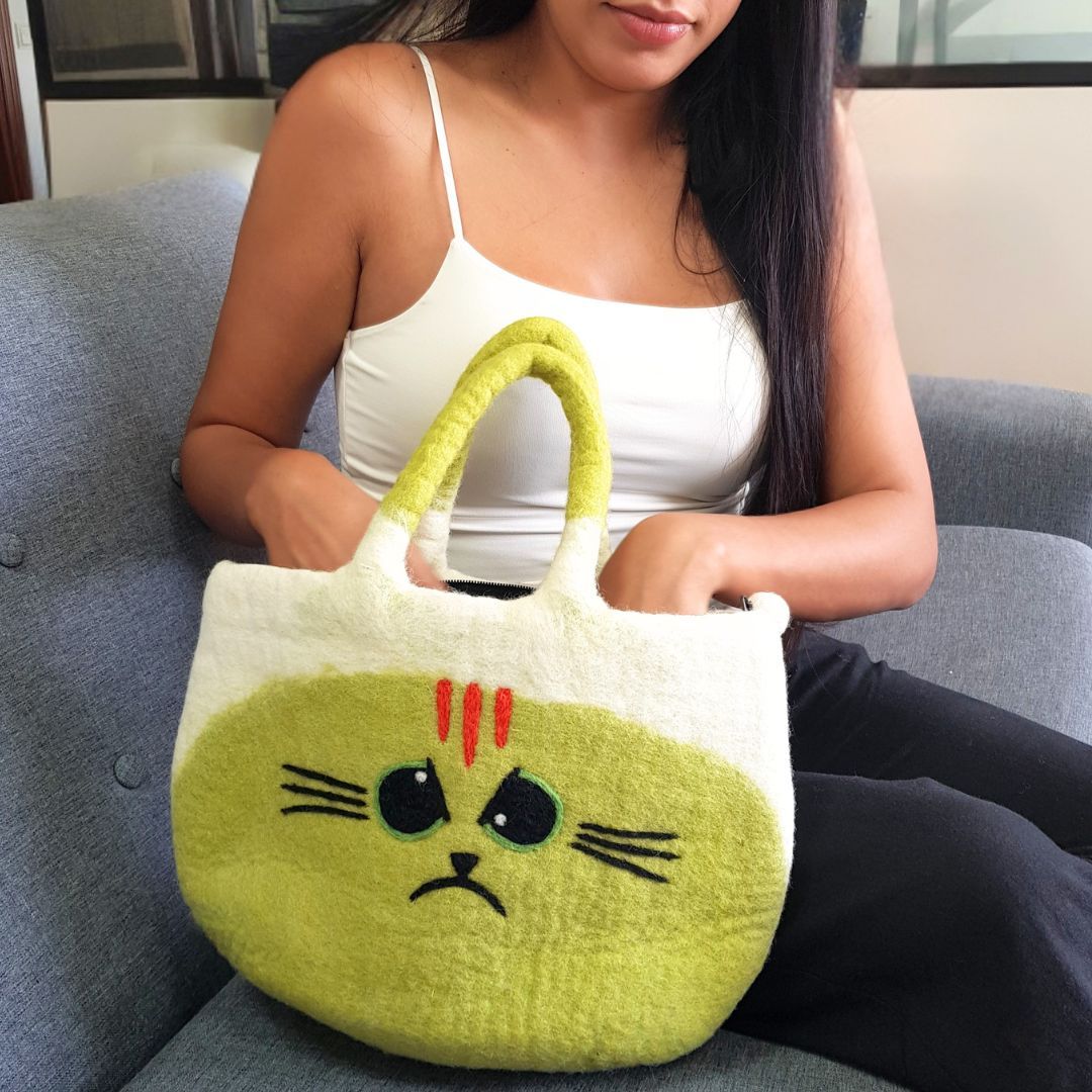 Bolso de fieltro grande de gato gruñón