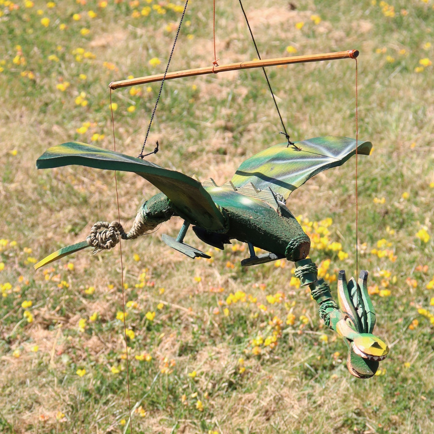 Dragón Volador Verde 37cm