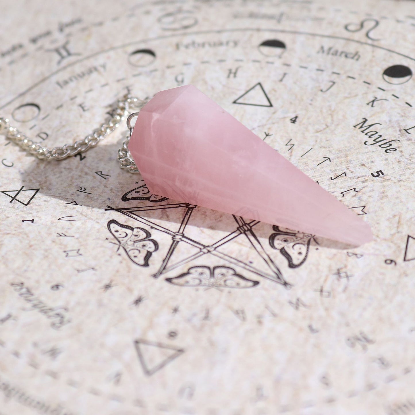 Encens ancien pour sorts de sorcière - Amour - Pendule en quartz rose