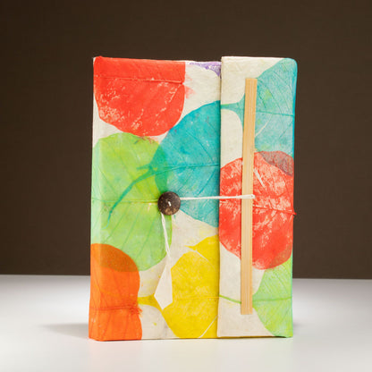 Grand carnet Lokta - Feuilles colorées (21 x 15 cm) - 45 feuilles