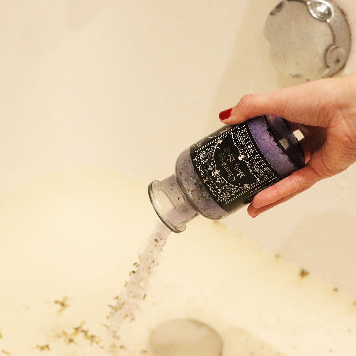 Antiguo hechizo de baño de bruja, poción y amuleto de cristal de roca - Purificación