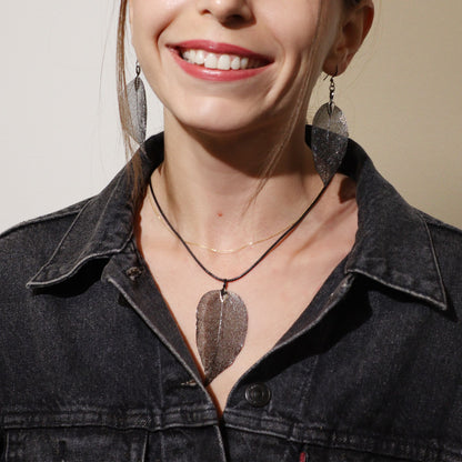 Conjunto Collar Aretes Hoja Peltre
