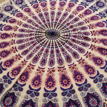 Kleines rundes Baumwoll-Mandala (130 cm) – Pfauenlila