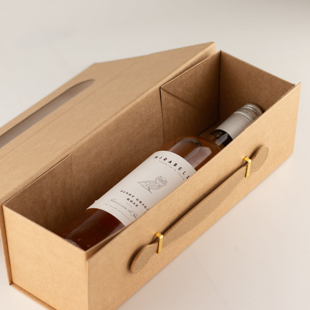Caja de regalo plegable - con forma de caja de vino (33.5x10x10.5cm) - Marrón kraft
