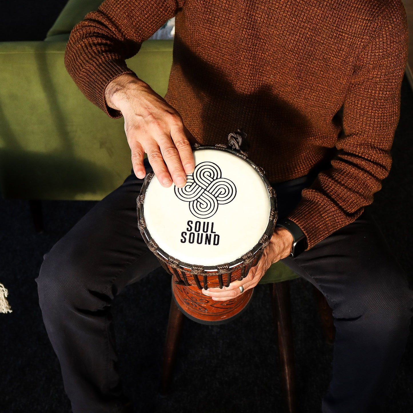 Tambor Djembe Mediano Pro - Sonido del Alma (bajo) - Mediano 40 cm (18 cm Diia)