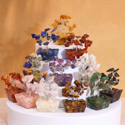 12 x Mini árboles de piedras preciosas sobre base de orgonita - Mezcla Surtida (15 piedras)