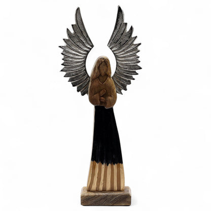 Ángel guardián grande de madera de mango con alas de metal y detalles esmaltados - 40 cm