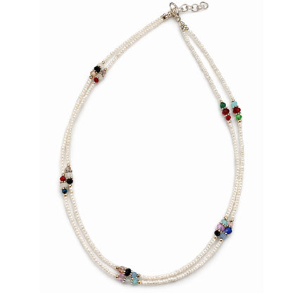 Collar fino de howlita nepalesa de doble hilera y cuentas facetadas - (42 cm)