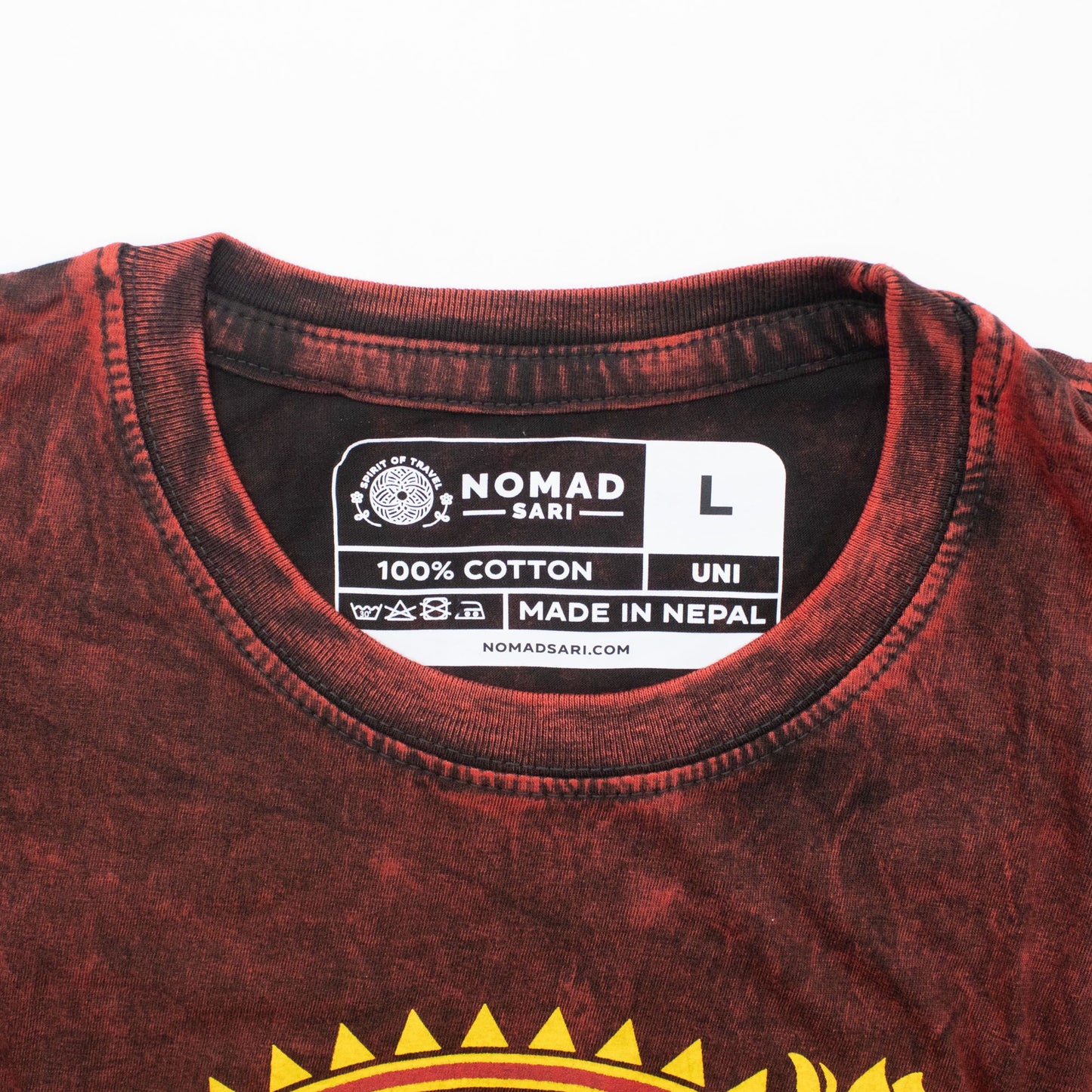 Nomad Sari Camiseta de algodón lavado a piedra - Mandala de Dragón - Granate - Mediano