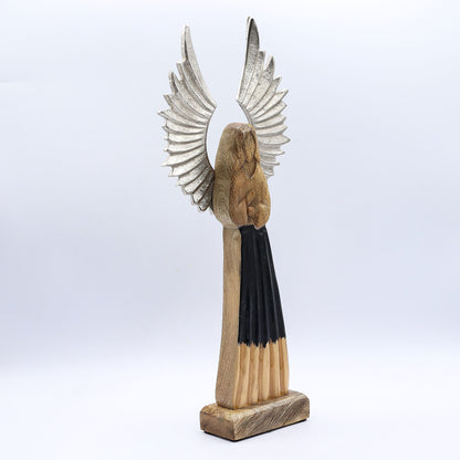 Ángel guardián grande de madera de mango con alas de metal y detalles esmaltados - 40 cm