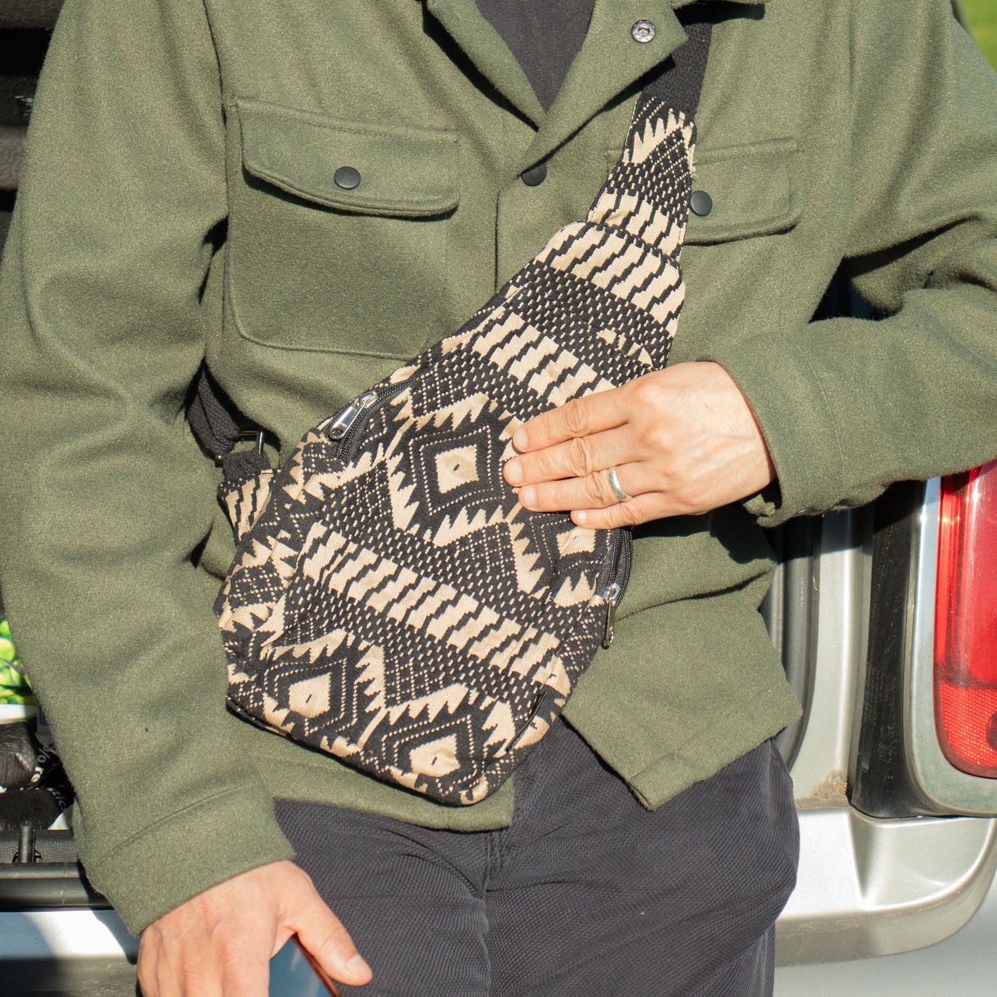 Taschen aus natürlichem Jacquard - Desert Loom - Umhängetasche