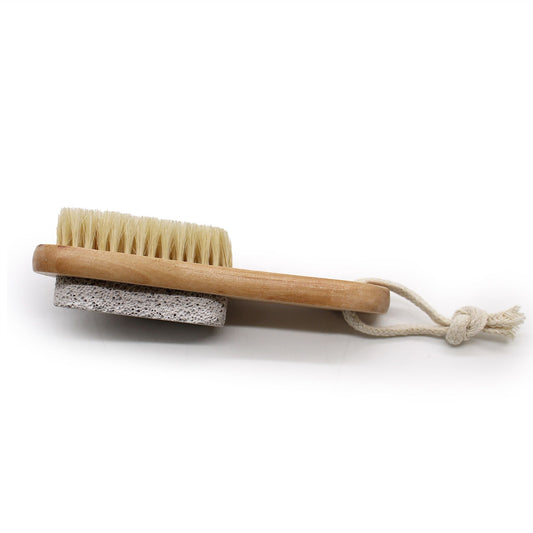 Brosse et pierre ponce ovale
