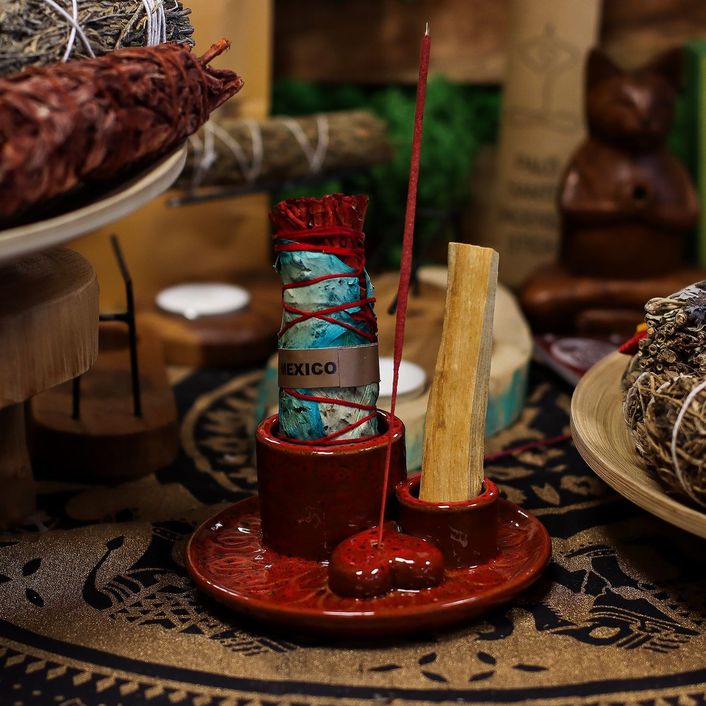 Palo Santo Stick und Räucherstäbchenhalter – Mandala – Rot mit herzförmigem Glitzer