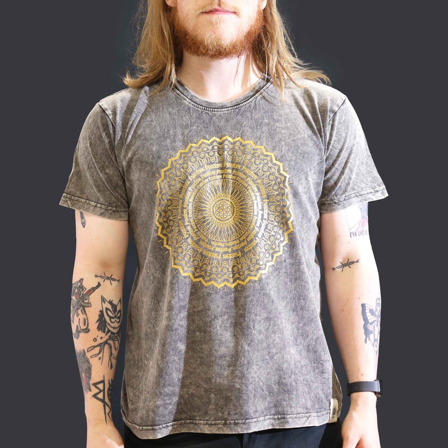 Camiseta Nomad Sari Grande - Mandala - Gris oscuro