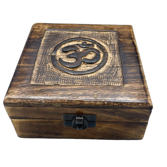 Quadratische Erinnerungsbox aus Holz 13x13x6cm - Om