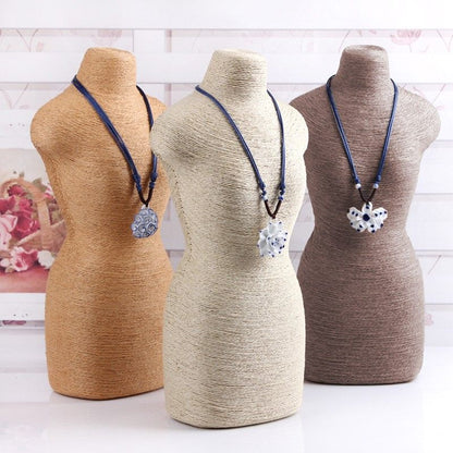Expositor de Joyas Naturales - Maniquí de madera - Crema