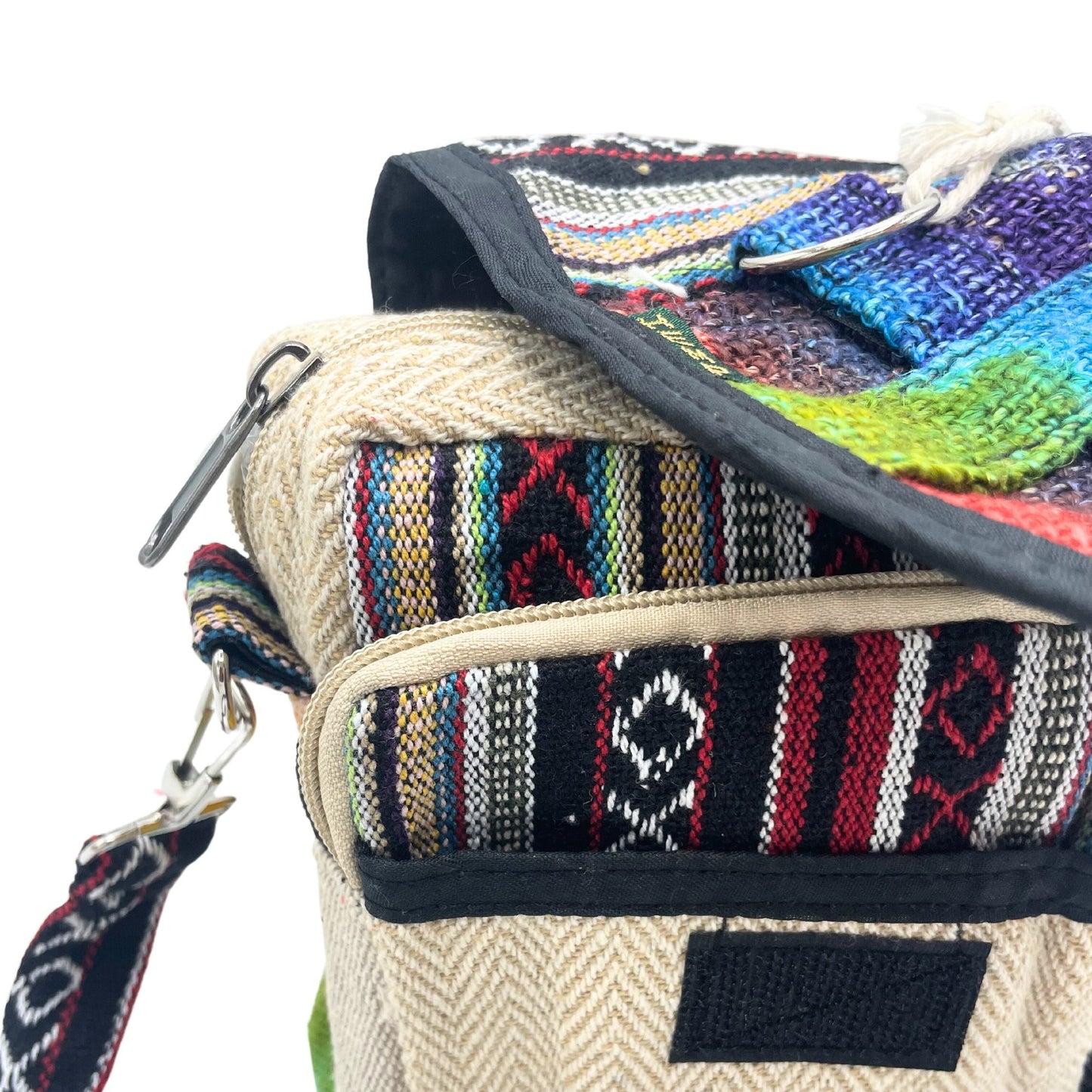 Gefärbte Umhängetasche aus Hanf