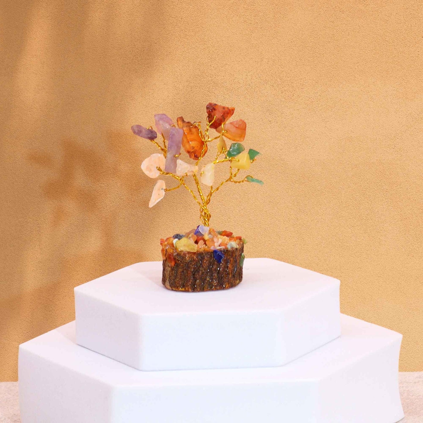 Mini árbol de piedras preciosas sobre base de madera - Piedras múltiples (15 piedras)