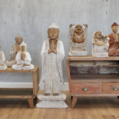 Stehende Buddha-Statue – weiß getüncht – 1 m Willkommen