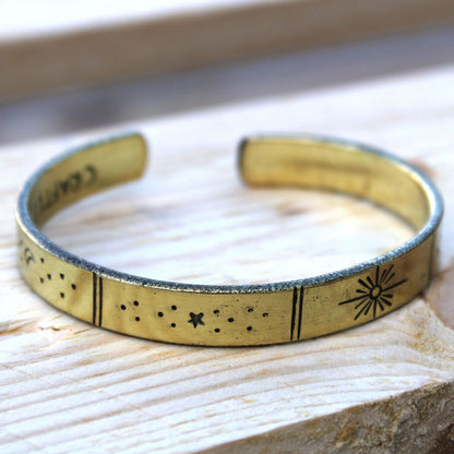 Inspirierendes Armband - Messing Sonnenaufgang, Galaxie, Sterne, Erde