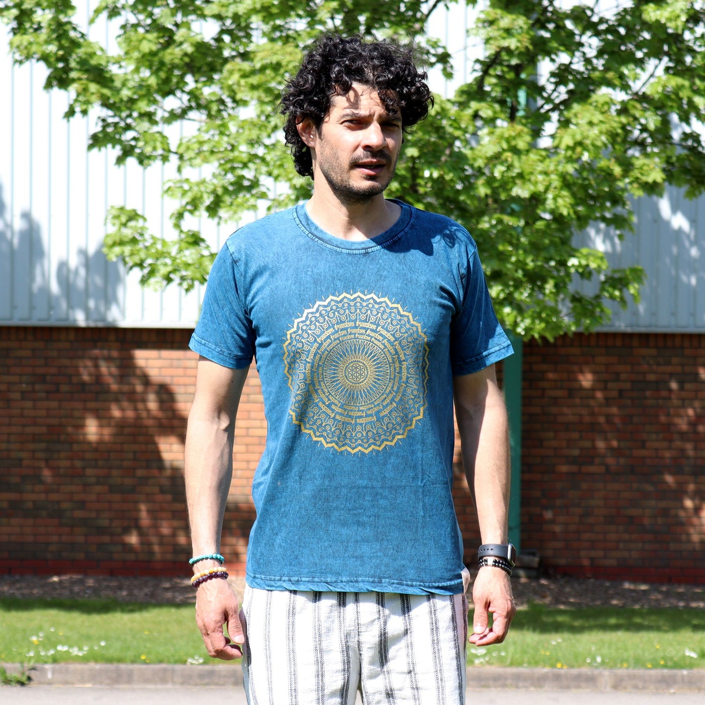 Camiseta Nomad Sari Mediana - Mandala - Azul