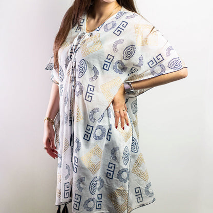 Collection Nomad Sari méditerranéen - Caftan - Motif grec doré et bleu - Peint à la main