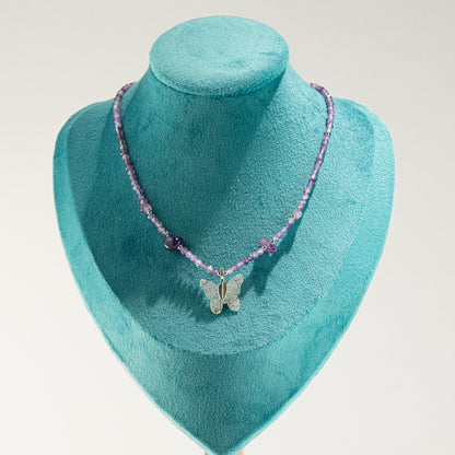 Collar de amatista con gema y colgante de mariposa hecho de hoja real