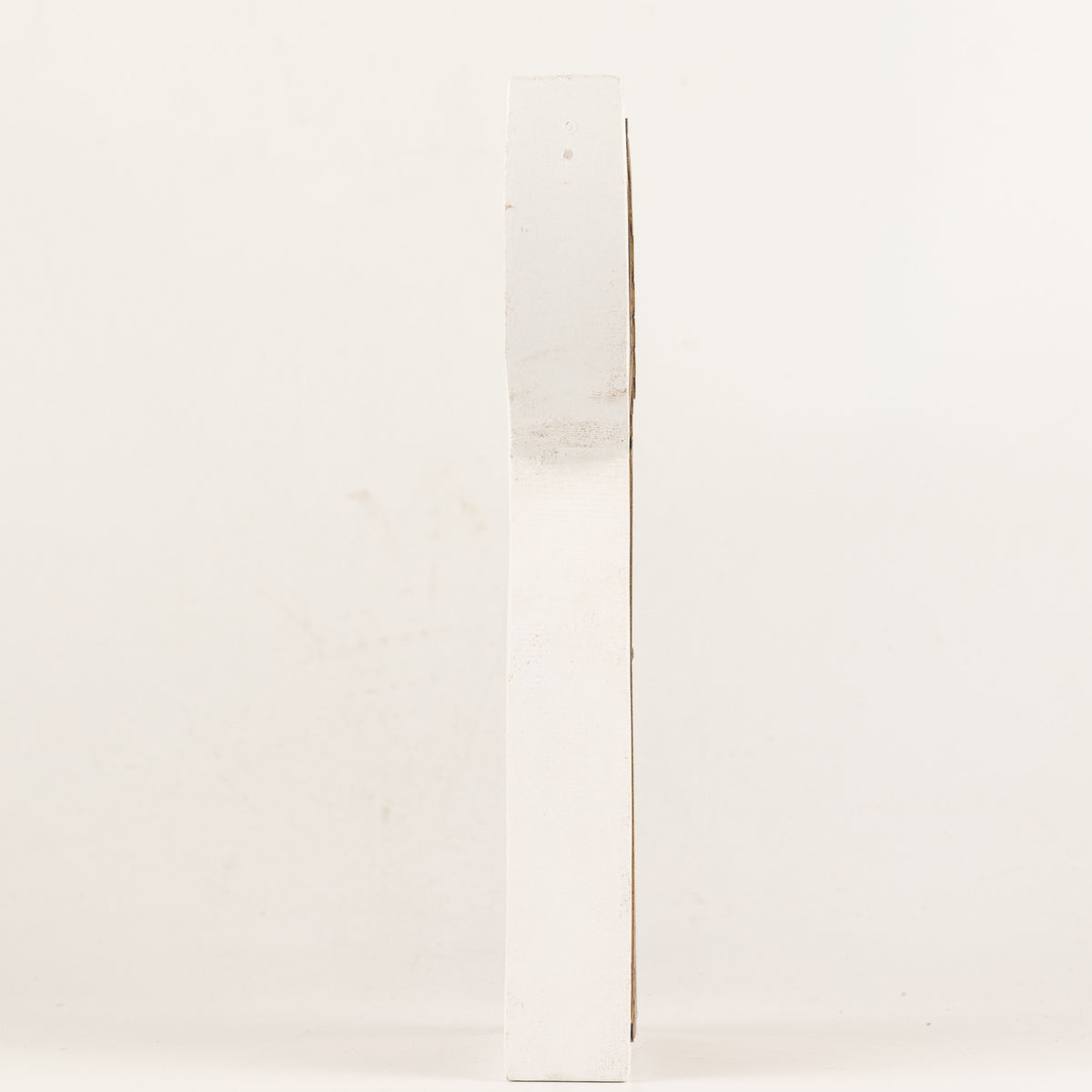 Ángel de madera de mango - acabado lavado blanco con recorte decorativo de hierro - 22 cm