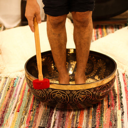 Cuenco Grabado vibracional con patas - 50x20cm (10,7 kg)