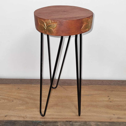 Soporte para plantas de madera de Albasia - Terracota y detalle negro