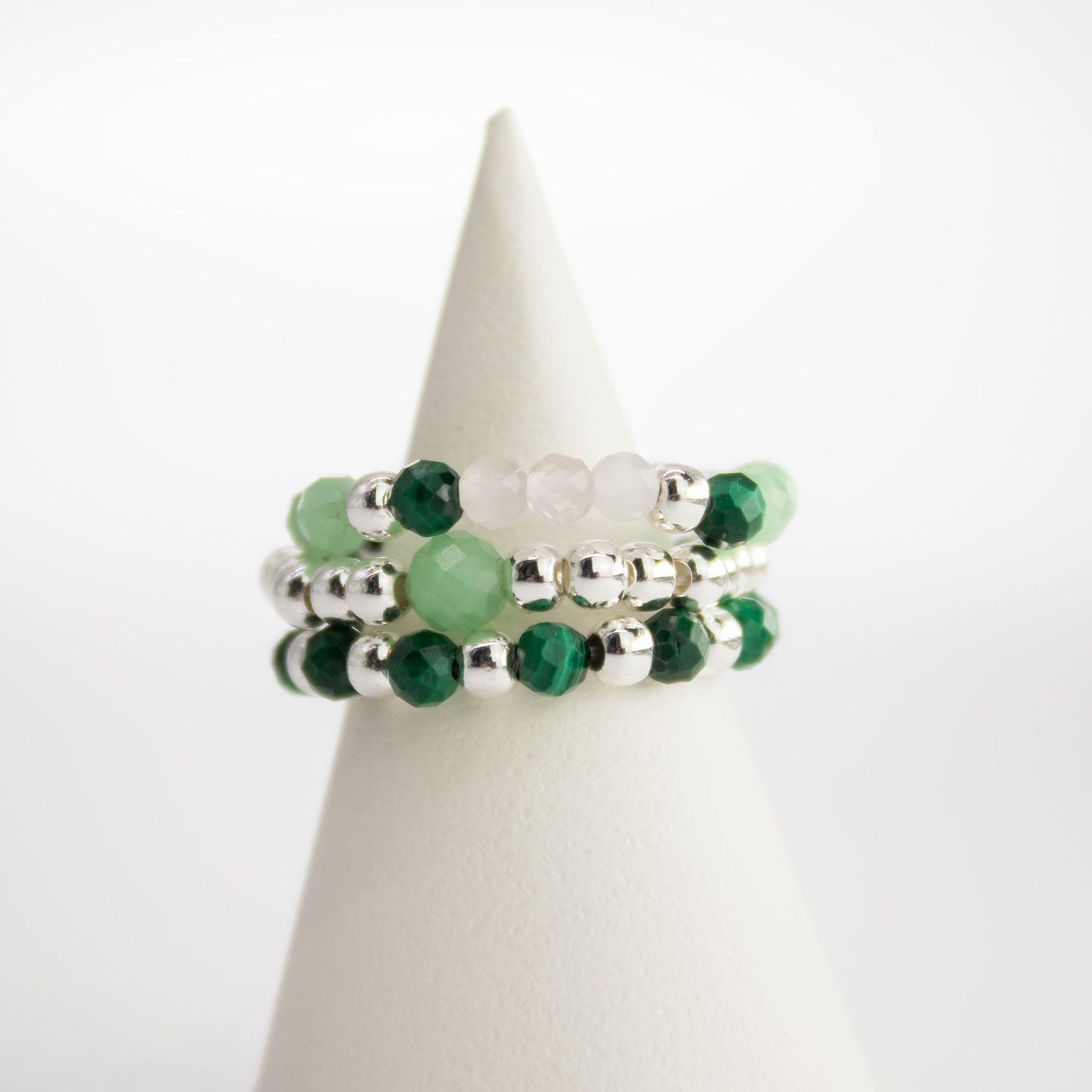 Set aus Ringen mit Nymphengeist-Edelstein – Waldgeist