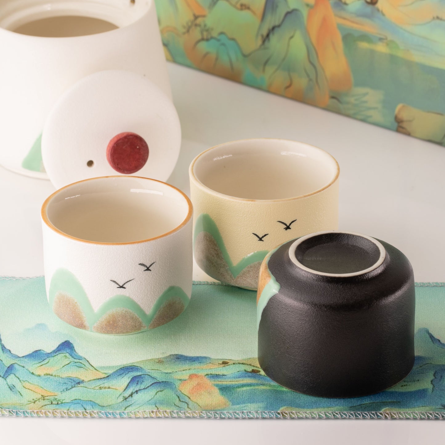 Mil millas - Juego de té - Cuatro tazas - Paño ceremonial y mango de bambú